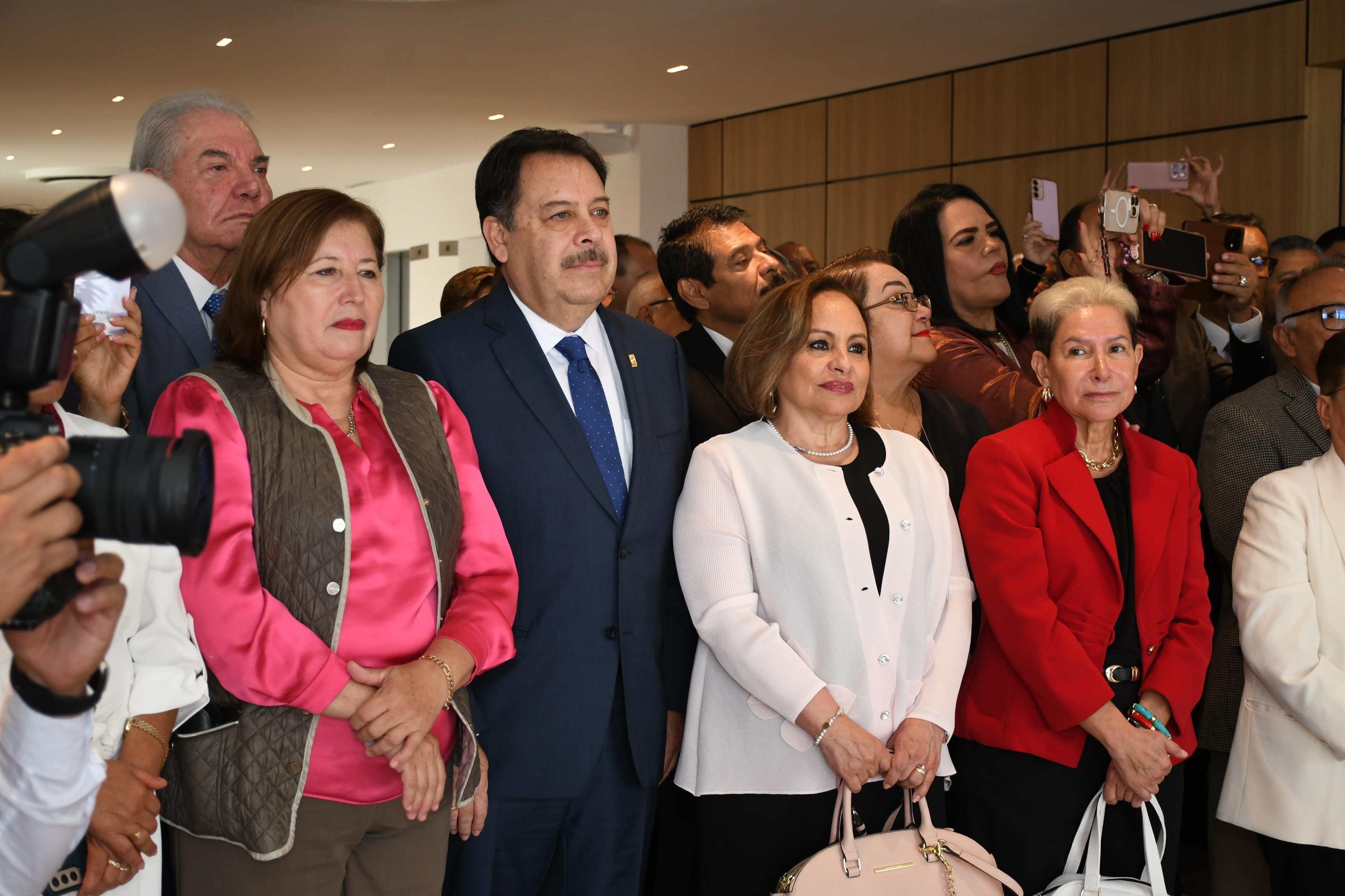 Ceremonia de Develación e Inauguración del Salón “Presidentes” de la FSTSE, un espacio para la memoria y el futuro